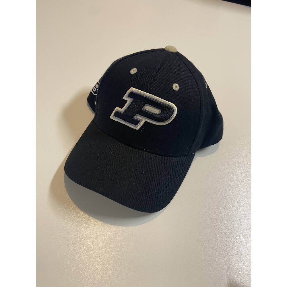 Men's NWT Purdue Boilermakers Top Of The World Adjustable Strap Hat